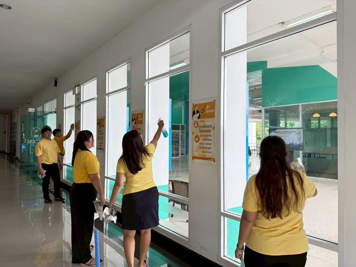28. กิจกรรมจิตอาสาบำเพ็ญสาธารณะประโยชน์ Big Cleaning Day